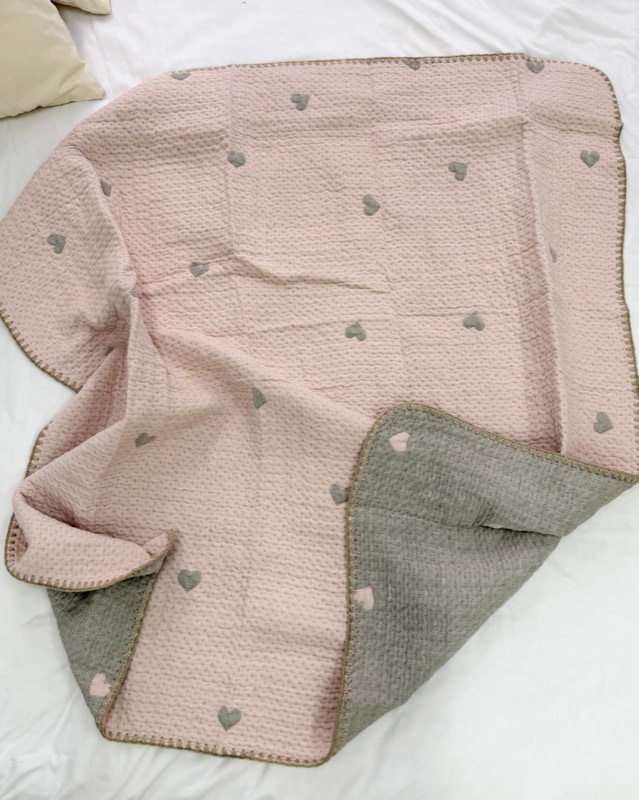 Waffle Blanket — Hearts