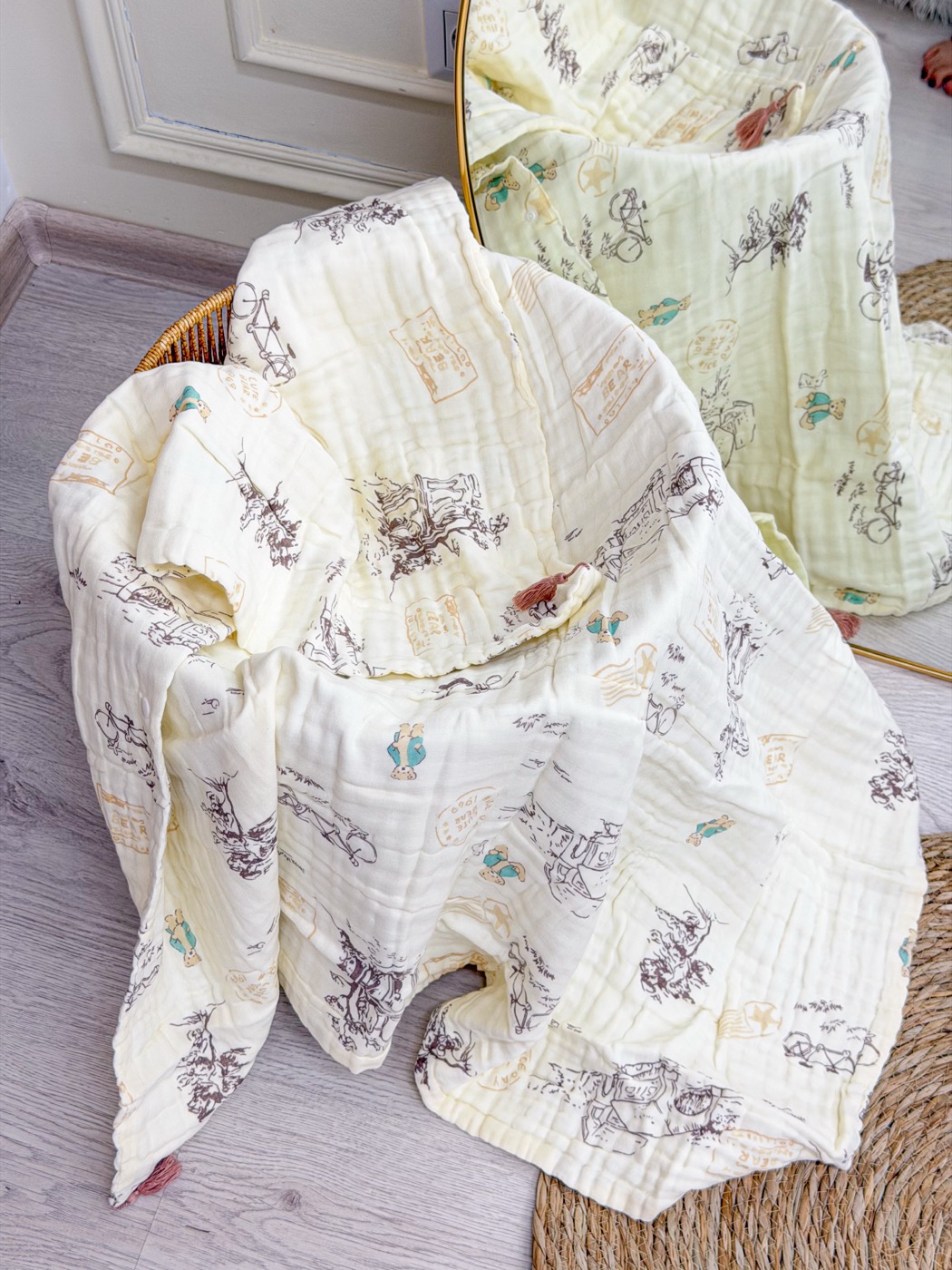 Muslin Swaddle · Dandelion