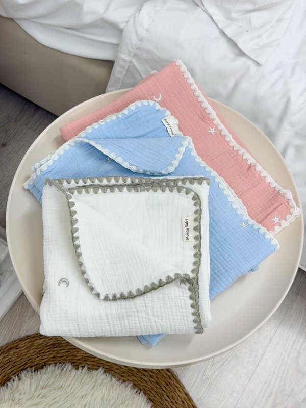Muslin Blanket Trio